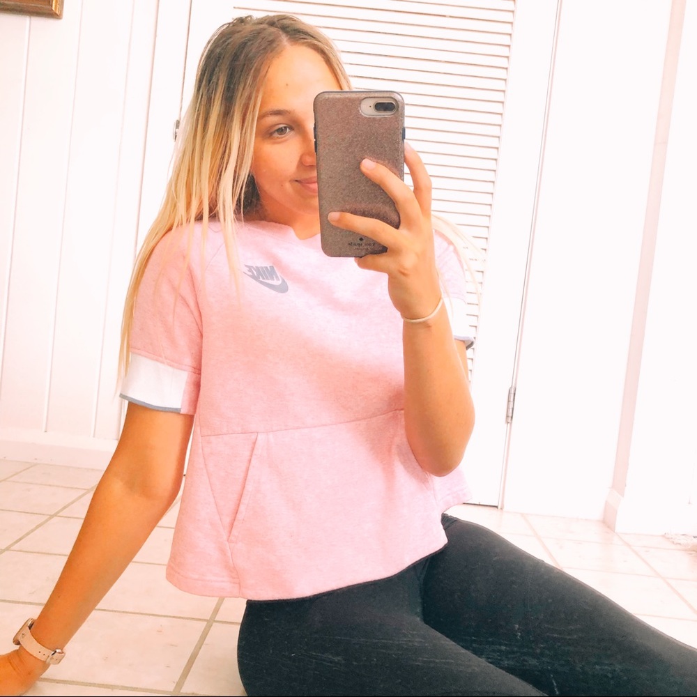 Nike Pink Short Sleeve Crop Logo Top Size M